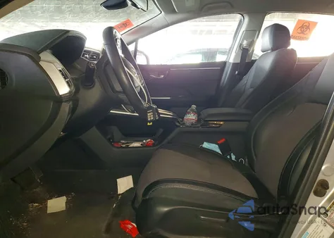 2018 Honda Clarity from USA, damaged, VIN JHMZC5F1XJC015549